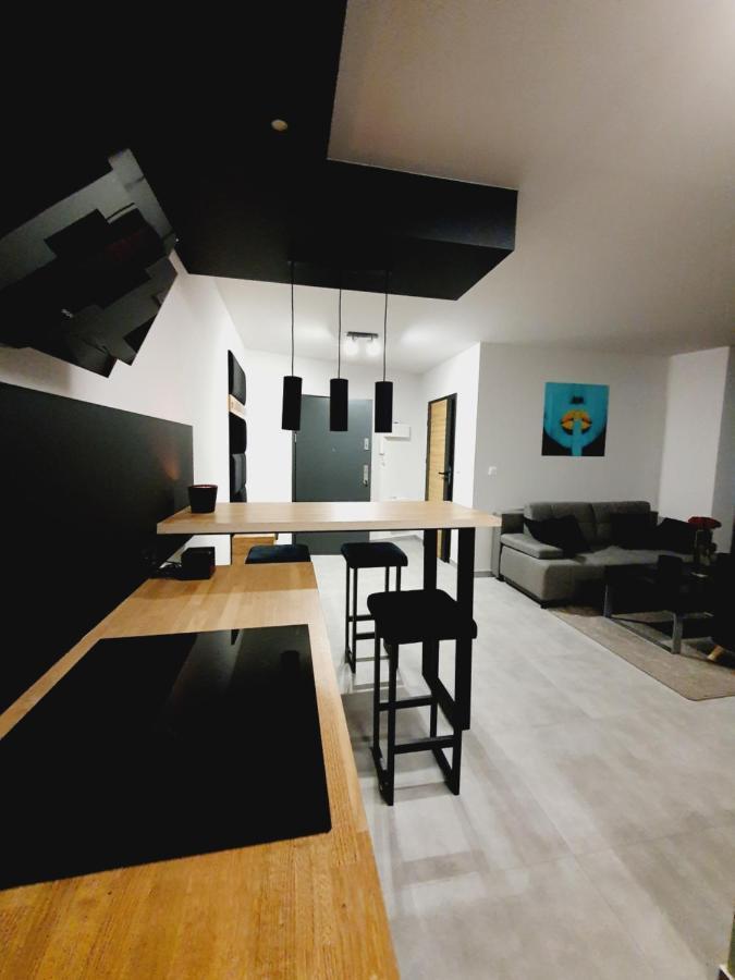 פוזנן Apartamenty Hashtagwilda מראה חיצוני תמונה